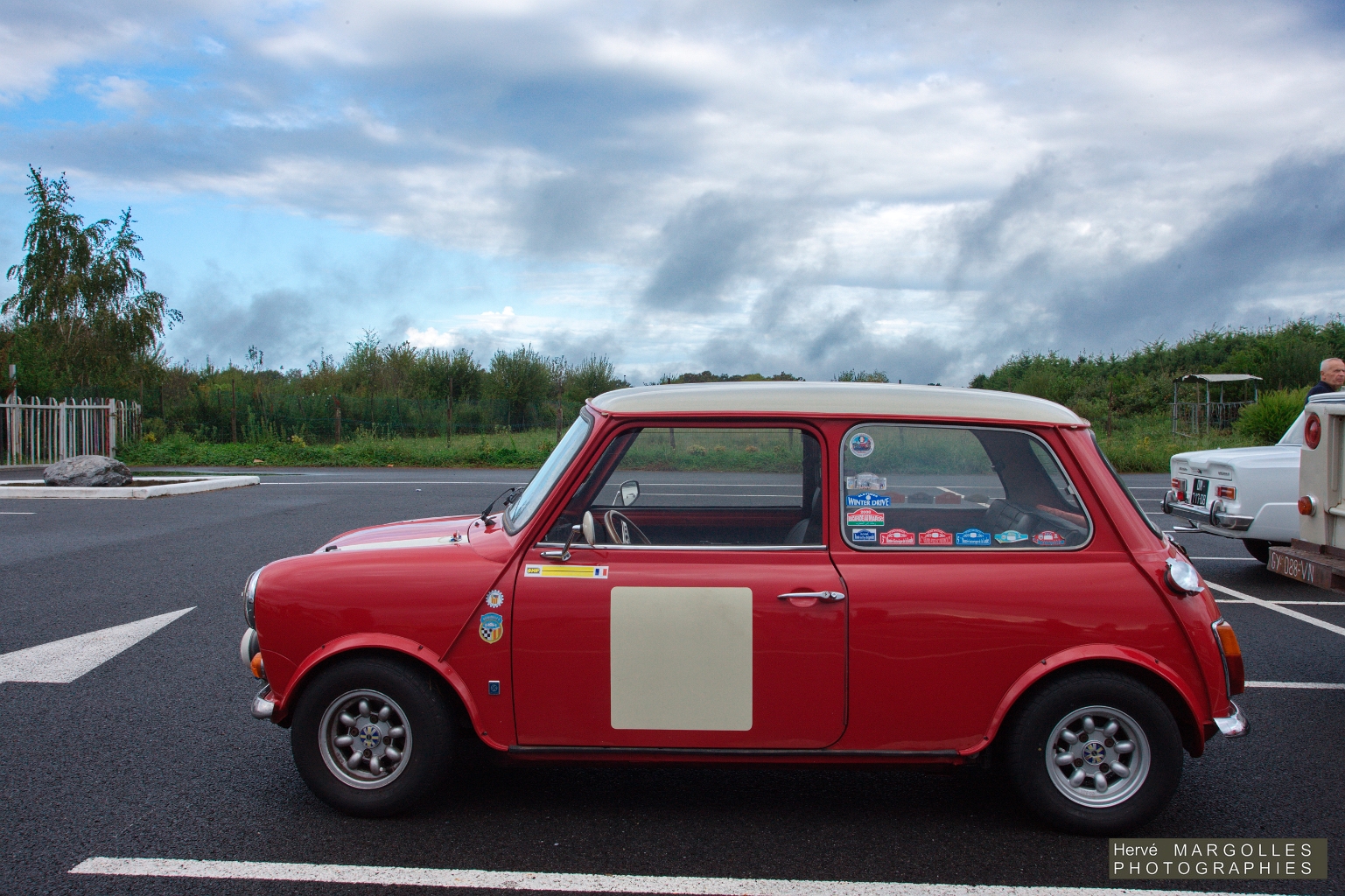 Austin Mini-01.jpg